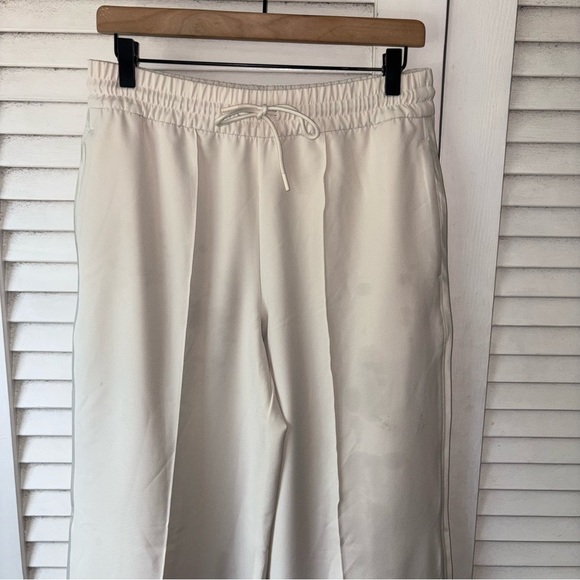 Athleta Endeavor High Rise Relaxed Pant Wide Leg size Small Petite Travel - Picture 4 of 7